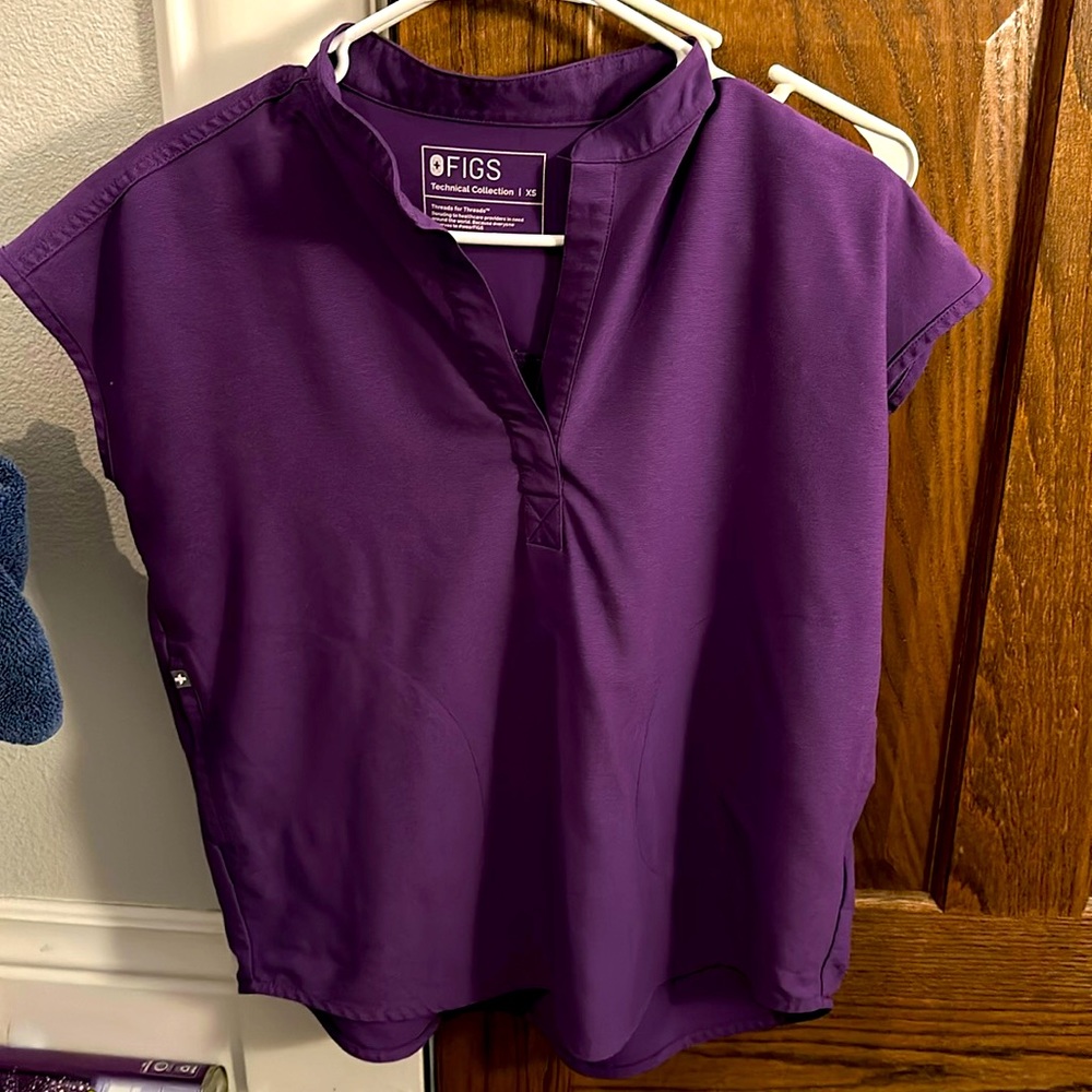 Ultra violet? Xs Rafaela top